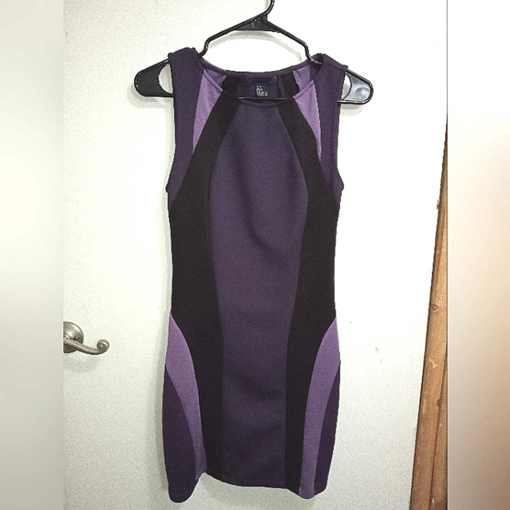 Forever 21. Size M. Purple